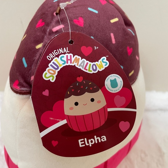 SQUISHMALLOW 8 INCH CUPCAKE ‘ELPHA’ - Picture 2 of 3